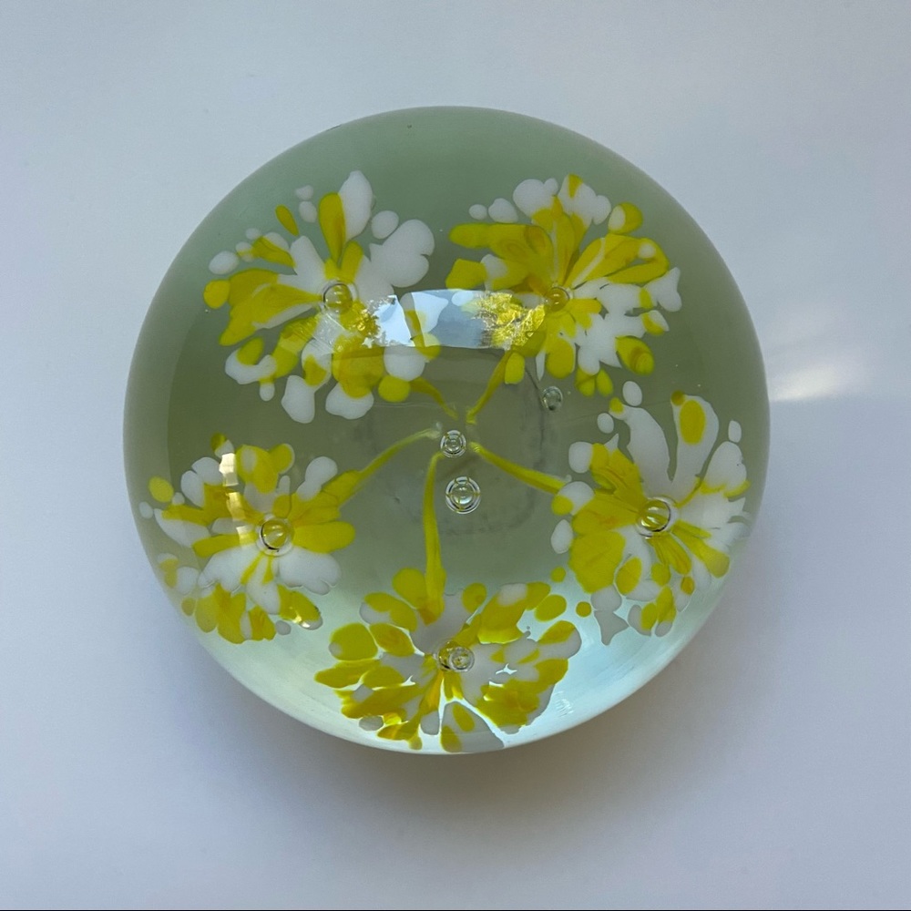 Vintage Art Glass Hand Blown Paperweight with Yellow And White Flower Bubble
